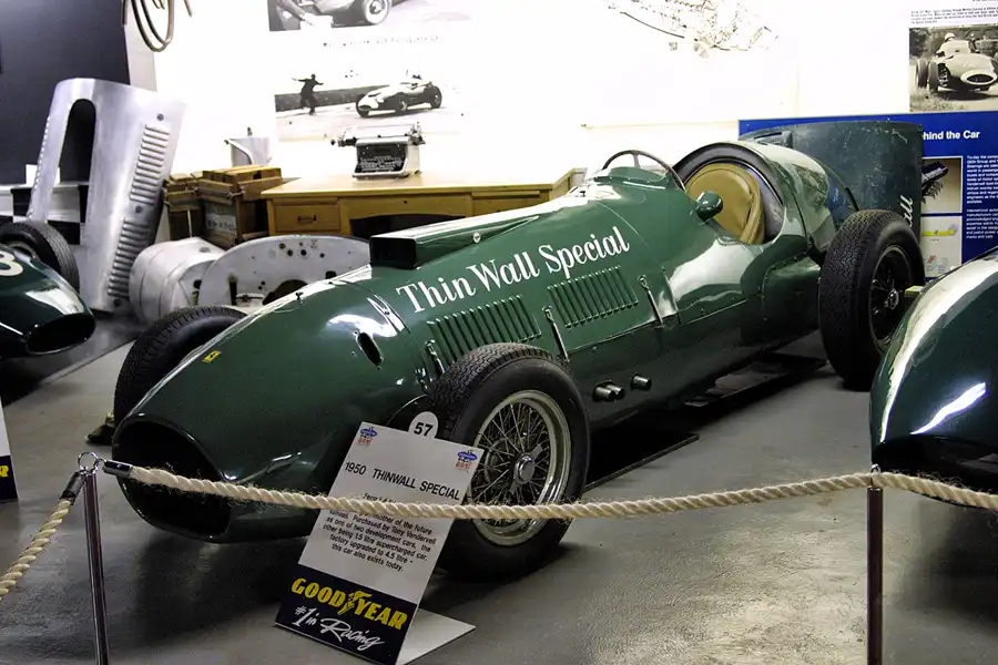 094 | 2004 | Donington | Grand Prix Collection | Ferrari 375 (1950-1951) | © carsten riede fotografie