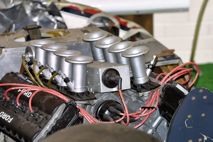 120 | 2004 | Donington | Grand Prix Collection | Lec-Ford Cosworth CRP1/77 (1977) | © carsten riede fotografie