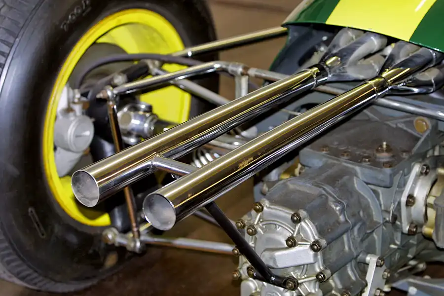 137 | 2004 | Donington | Grand Prix Collection | Lotus-Climax 25 (1962-1967) | © carsten riede fotografie