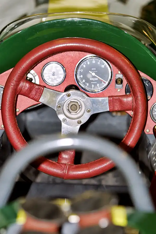 138 | 2004 | Donington | Grand Prix Collection | Lotus-Climax 25 (1962-1967) | © carsten riede fotografie