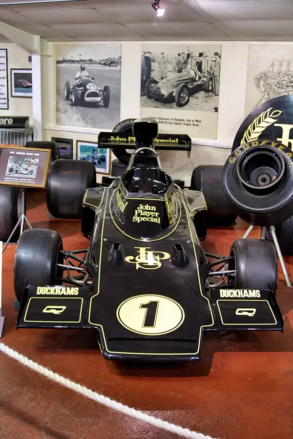 145 | 2004 | Donington | Grand Prix Collection | Lotus-Ford Cosworth 72D-8 (1971-1974) | © carsten riede fotografie