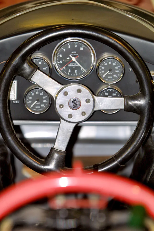 076 | 2004 | Donington | Grand Prix Collection | Cooper-Maserati T81 (1966-1968) | © carsten riede fotografie