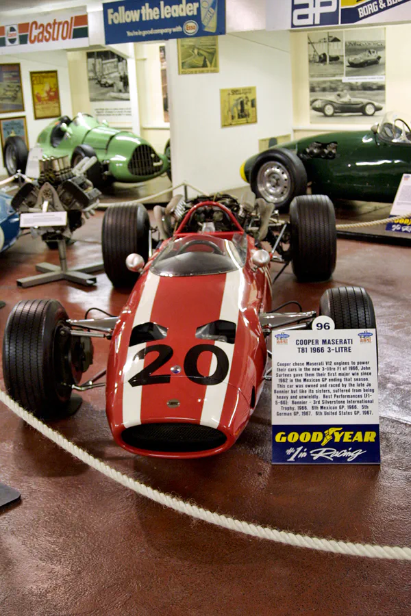 077 | 2004 | Donington | Grand Prix Collection | Cooper-Maserati T81 (1966-1968) | © carsten riede fotografie