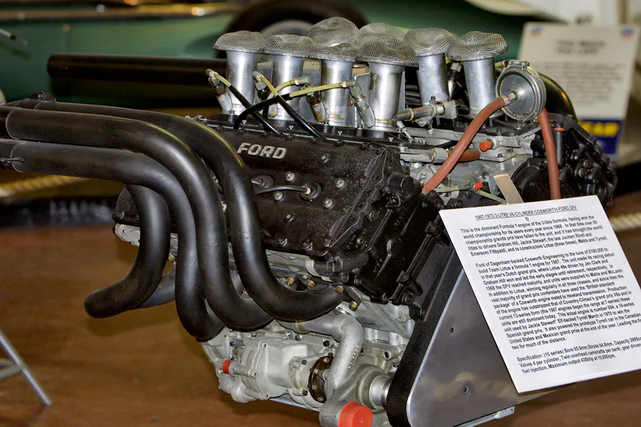 098 | 2004 | Donington | Grand Prix Collection | Ford Cosworth DFV V8 Motor (1967-1973) | © carsten riede fotografie