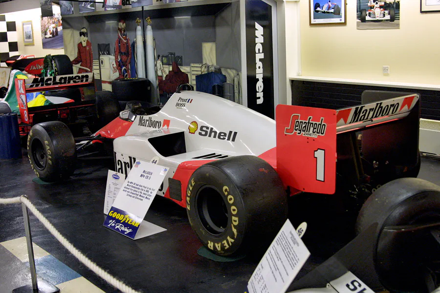 183 | 2004 | Donington | Grand Prix Collection | McLaren-TAG Porsche MP4/2B-5 (1985) | © carsten riede fotografie
