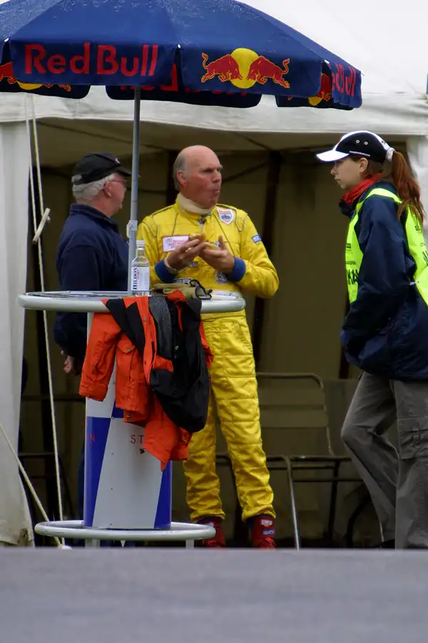 054 | 2004 | Goodwood | Festival Of Speed | Richard Attwood | © carsten riede fotografie