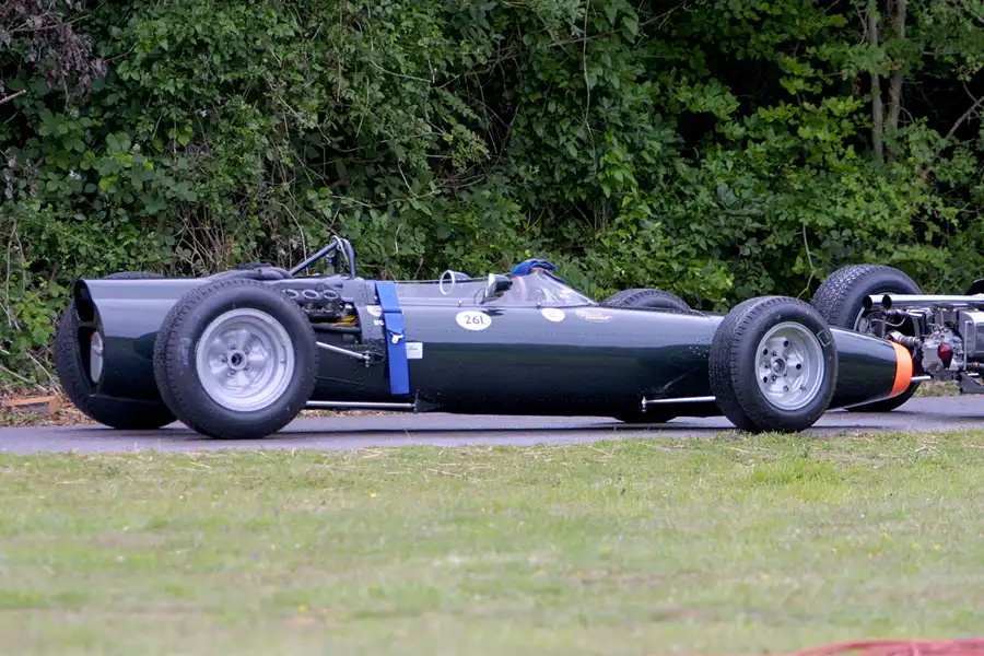 076 | 2004 | Goodwood | Festival Of Speed | BRM P61/2 (1964-1968) | © carsten riede fotografie