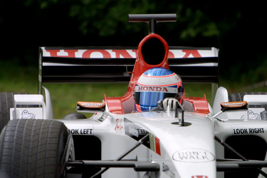 066 | 2004 | Goodwood | Festival Of Speed | BAR-Honda 005 (2003) | Jenson Button | © carsten riede fotografie