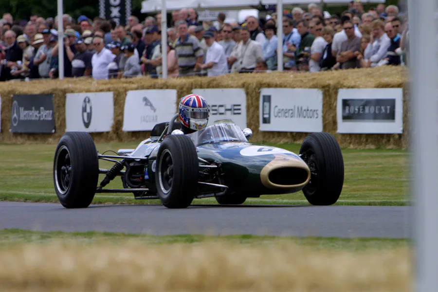 069 | 2004 | Goodwood | Festival Of Speed | Brabham-Climax BT7 (1963-1966) | © carsten riede fotografie