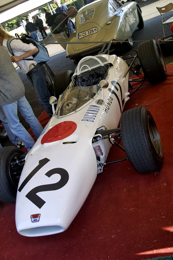 127 | 2004 | Goodwood | Festival Of Speed | Honda RA272 (1965) | © carsten riede fotografie