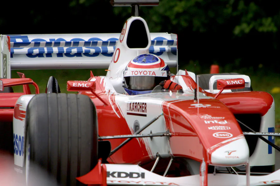 195 | 2004 | Goodwood | Festival Of Speed | Toyota TF103 (2003) | Olivier Panis | © carsten riede fotografie