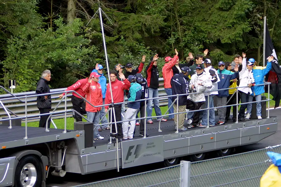 179 | 2004 | Spa-Francorchamps | Circuit De Spa-Francorchamps | Drivers Parade | © carsten riede fotografie
