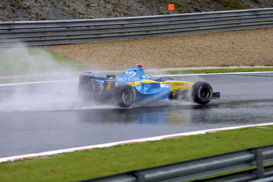 115 | 2004 | Spa-Francorchamps | Renault R24 | Jarno Trulli | © carsten riede fotografie