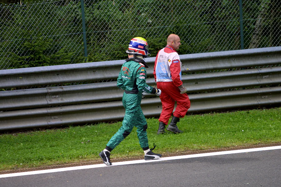 186 | 2004 | Spa-Francorchamps | Circuit De Spa-Francorchamps | Race | Crash in der 1. Runde | © carsten riede fotografie