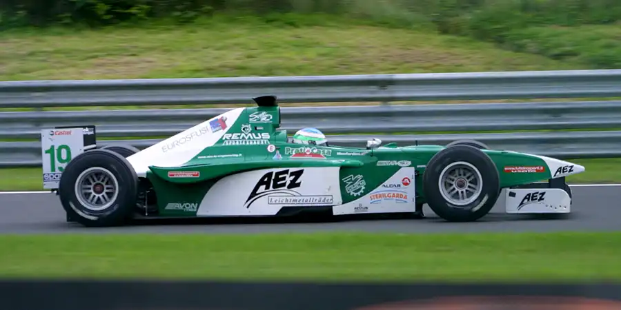 015 | 2004 | Spa-Francorchamps | Lola-Zytek B2/50 | Ferdinando Monfardini | © carsten riede fotografie