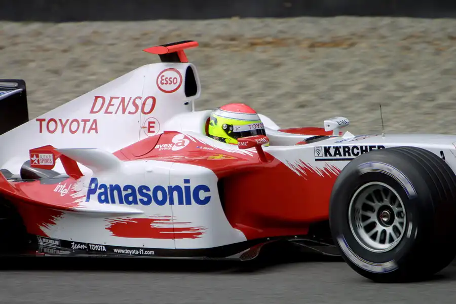 089 | 2004 | Monza | Toyota TF104 | Ryan Briscoe | © carsten riede fotografie