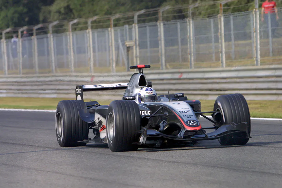 056 | 2004 | Monza | McLaren-Mercedes Benz MP4-19B | David Coulthard | © carsten riede fotografie