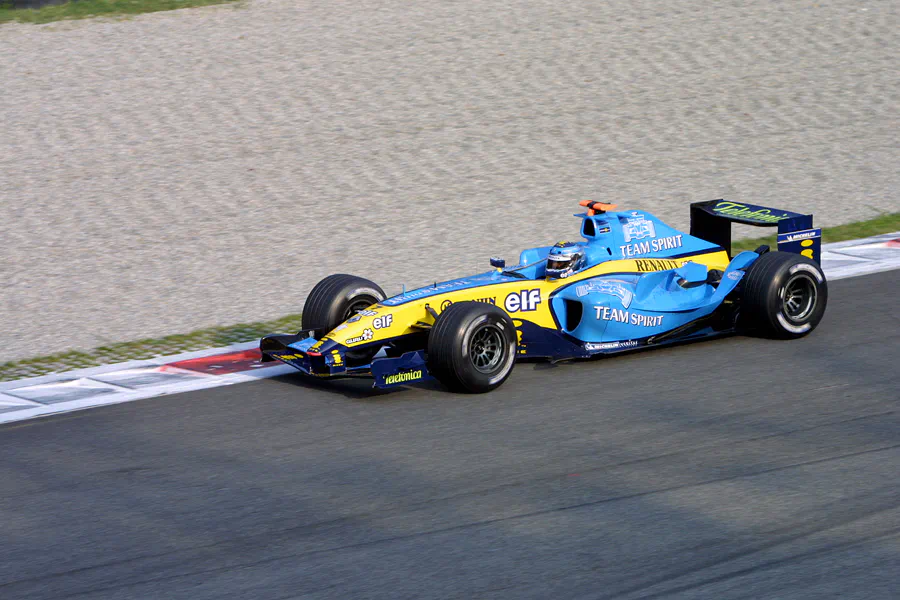 079 | 2004 | Monza | Renault R24 | Jarno Trulli | © carsten riede fotografie