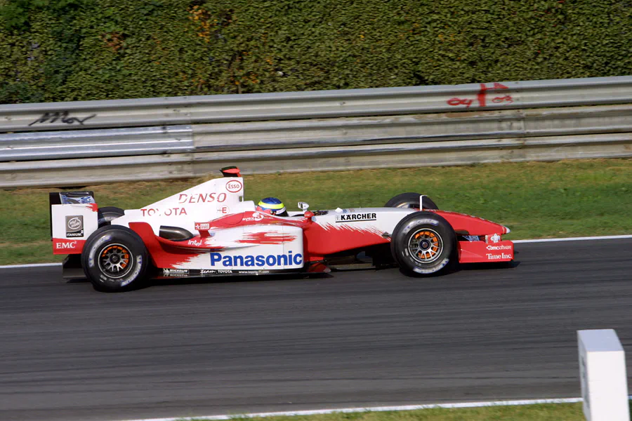 092 | 2004 | Monza | Toyota TF104 | Ricardo Zonta | © carsten riede fotografie