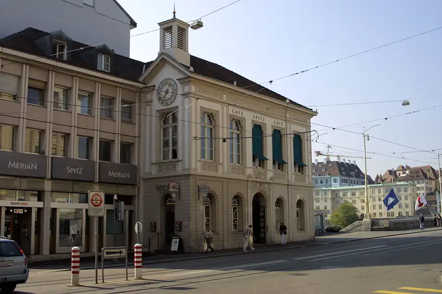 009 | 2004 | Basel | © carsten riede fotografie