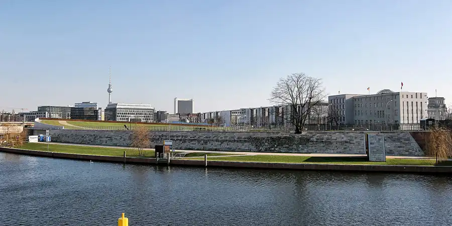 013 | 2005 | Berlin | © carsten riede fotografie