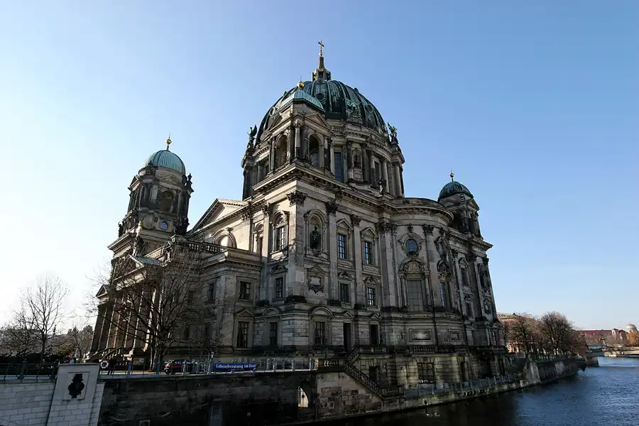 026 | 2005 | Berlin | Dom | © carsten riede fotografie