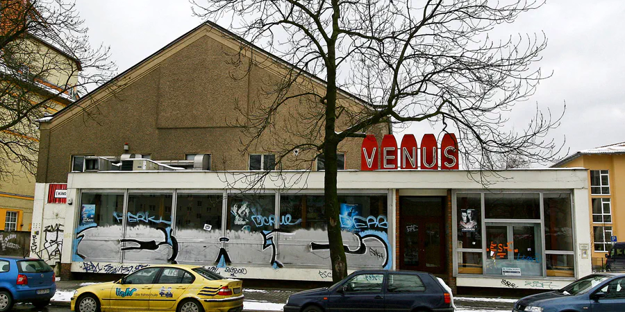 062 | 2005 | Berlin | Kino Venus | © carsten riede fotografie