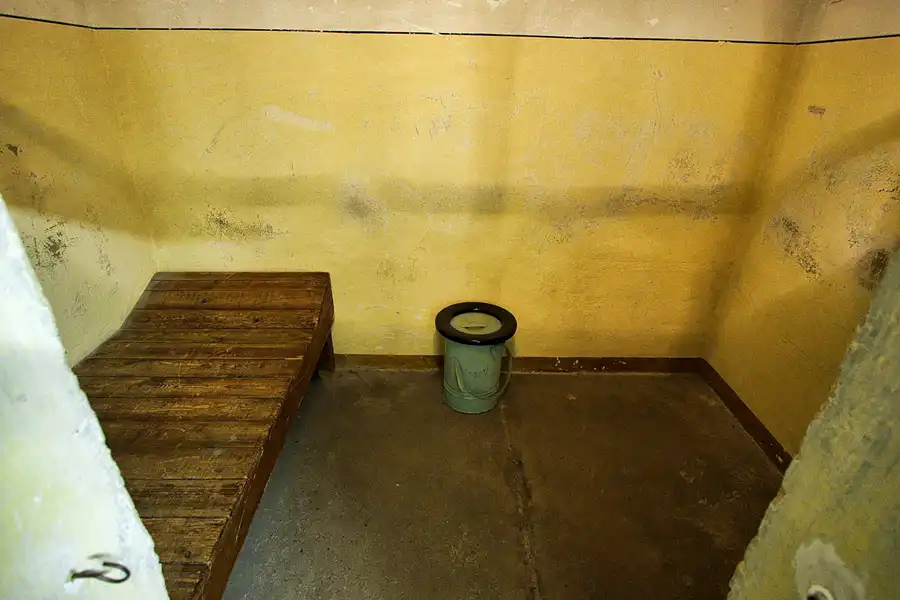 012 | 2005 | Berlin | Untersuchungshaftanstalt des Ministeriums für Staatssicherheit der DDR (MfS) Hohenschönhausen | © carsten riede fotografie