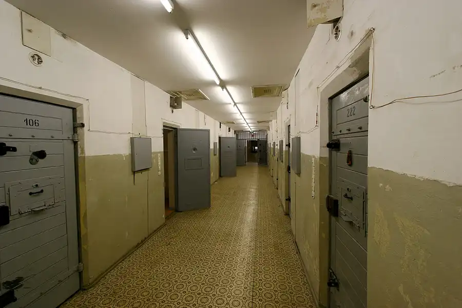 027 | 2005 | Berlin | Untersuchungshaftanstalt des Ministeriums für Staatssicherheit der DDR (MfS) Hohenschönhausen | © carsten riede fotografie