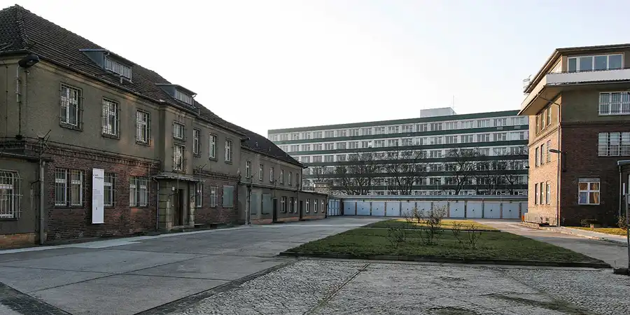 043 | 2005 | Berlin | Untersuchungshaftanstalt des Ministeriums für Staatssicherheit der DDR (MfS) Hohenschönhausen | © carsten riede fotografie