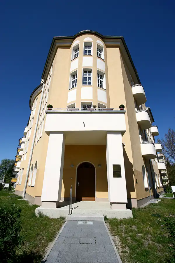 010 | 2005 | Berlin | © carsten riede fotografie