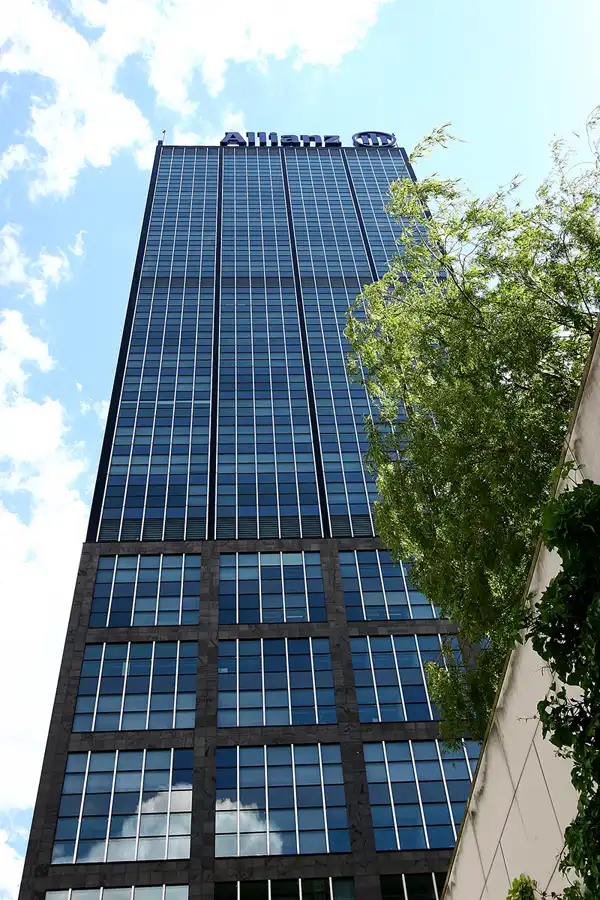 029 | 2005 | Berlin | An den Treptowers | © carsten riede fotografie