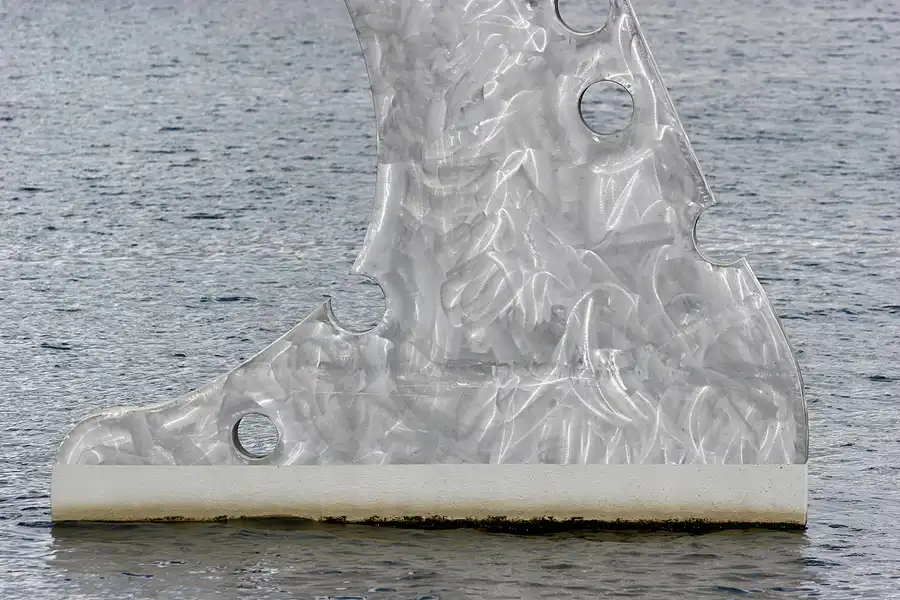 035 | 2005 | Berlin | An den Treptowers | © carsten riede fotografie