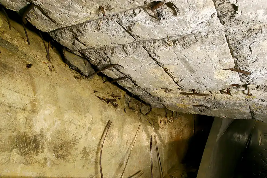 073 | 2005 | Wünsdorf-Waldstadt | Fernmeldebunker Zeppelin (Amt 500) | © carsten riede fotografie