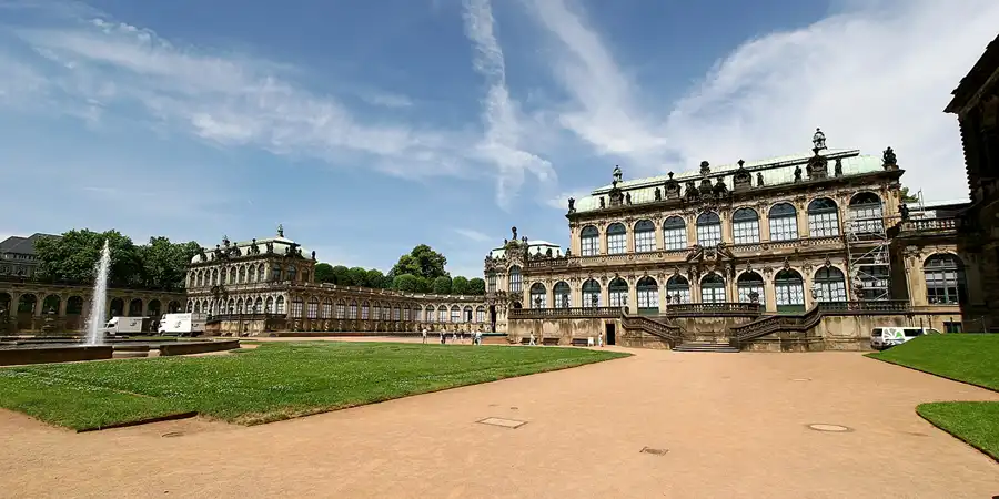 024 | 2005 | Dresden | © carsten riede fotografie