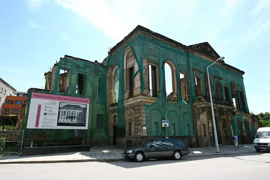 038 | 2005 | Dresden | © carsten riede fotografie