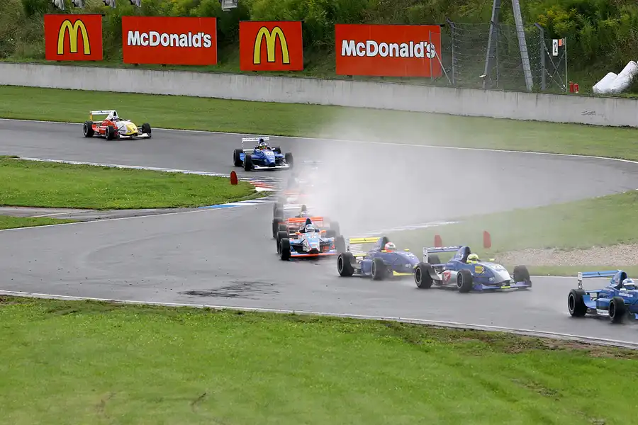 050 | 2005 | Motorsport Arena Oschersleben | Eurocup Formula Renault 2.0 | © carsten riede fotografie