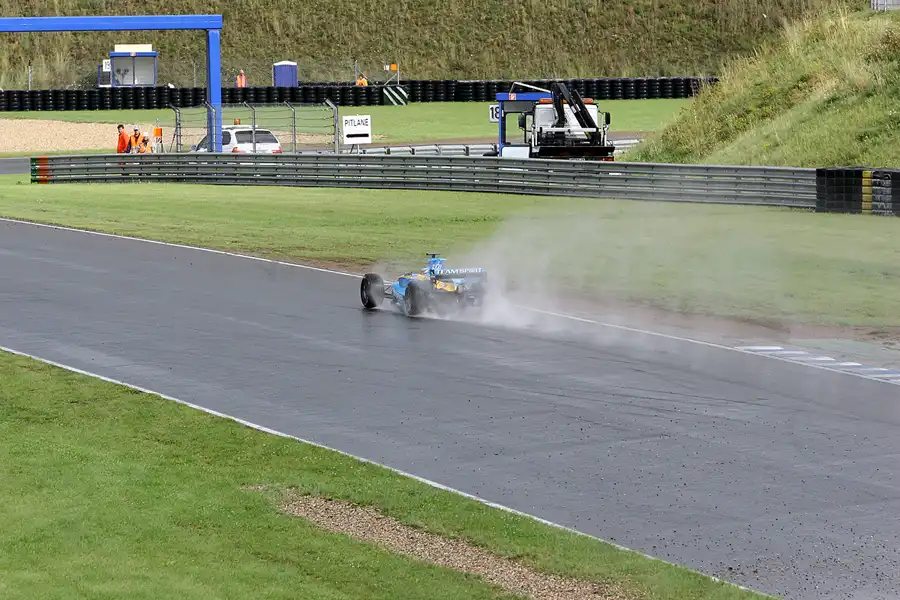 081 | 2005 | Motorsport Arena Oschersleben | Renault R24 | Heikki Kovalainen | © carsten riede fotografie