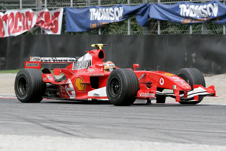 042 | 2005 | Monza | Ferrari F2005 | Luca Badoer | © carsten riede fotografie