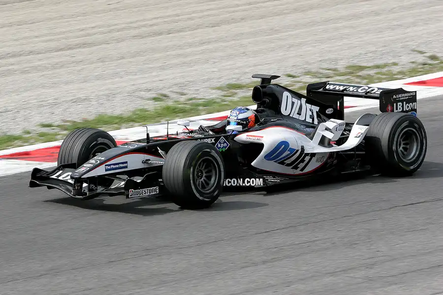 117 | 2005 | Monza | Minardi-Cosworth PS05 | Robert Doornbos | © carsten riede fotografie