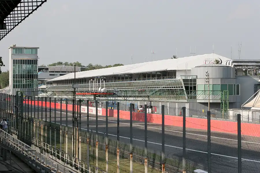 240 | 2005 | Monza | Autodromo Nazionale Monza | © carsten riede fotografie