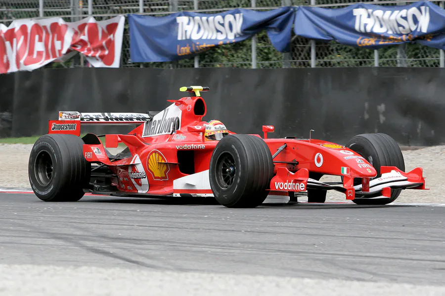 042 | 2005 | Monza | Ferrari F2005 | Luca Badoer | © carsten riede fotografie