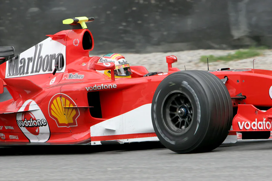 046 | 2005 | Monza | Ferrari F2005 | Luca Badoer | © carsten riede fotografie