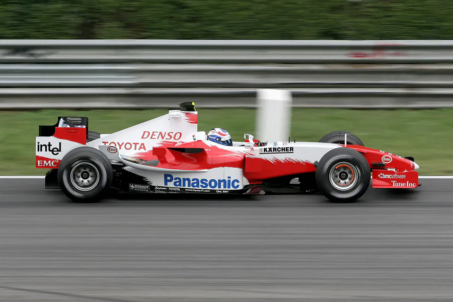 208 | 2005 | Monza | Toyota TF105.5 | Olivier Panis | © carsten riede fotografie