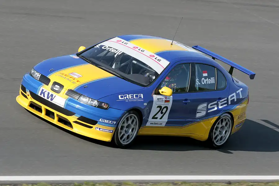 007 | 2005 | Motorsport Arena Oschersleben | FIA World Touring Car Championship | © carsten riede fotografie