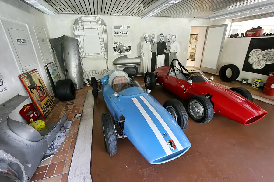 001 | 2005 | Kerpen-Horrem | Villa Trips | © carsten riede fotografie