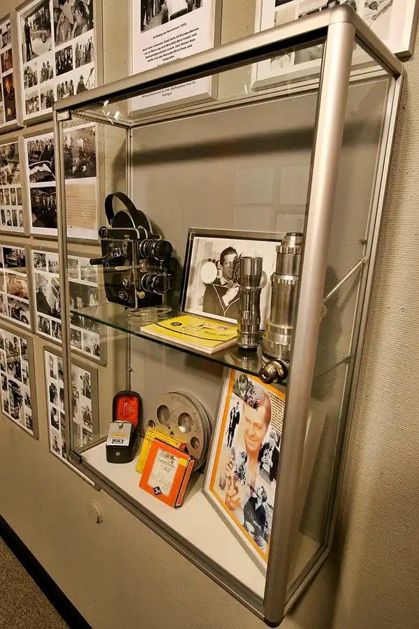 022 | 2005 | Kerpen-Horrem | Villa Trips | © carsten riede fotografie