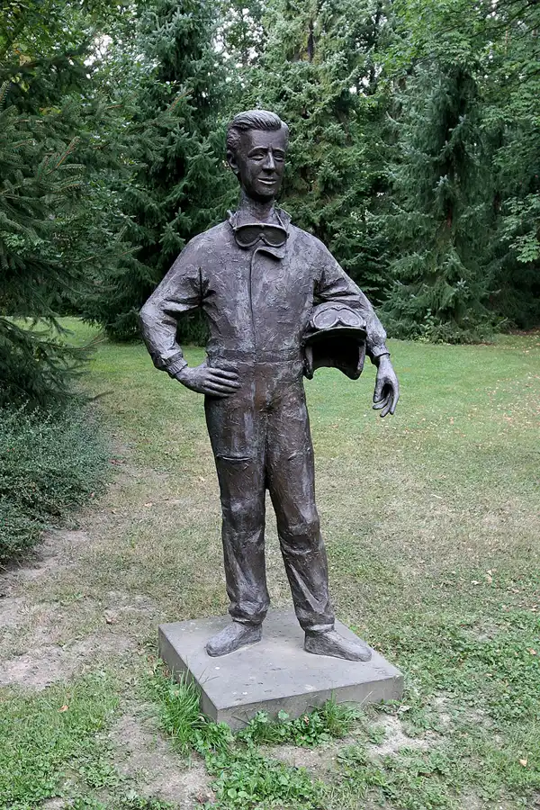 043 | 2005 | Kerpen-Horrem | Villa Trips | © carsten riede fotografie