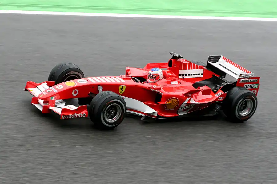 032 | 2005 | Spa-Francorchamps | Ferrari F2005 | Rubens Barrichello | © carsten riede fotografie