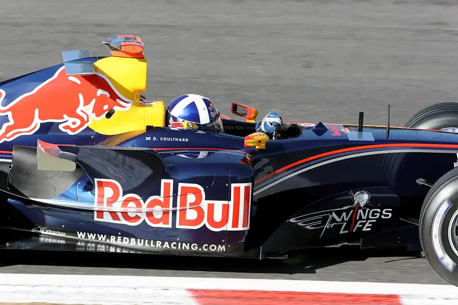 115 | 2005 | Spa-Francorchamps | Red Bull-Cosworth RB1 | David Coulthard | © carsten riede fotografie